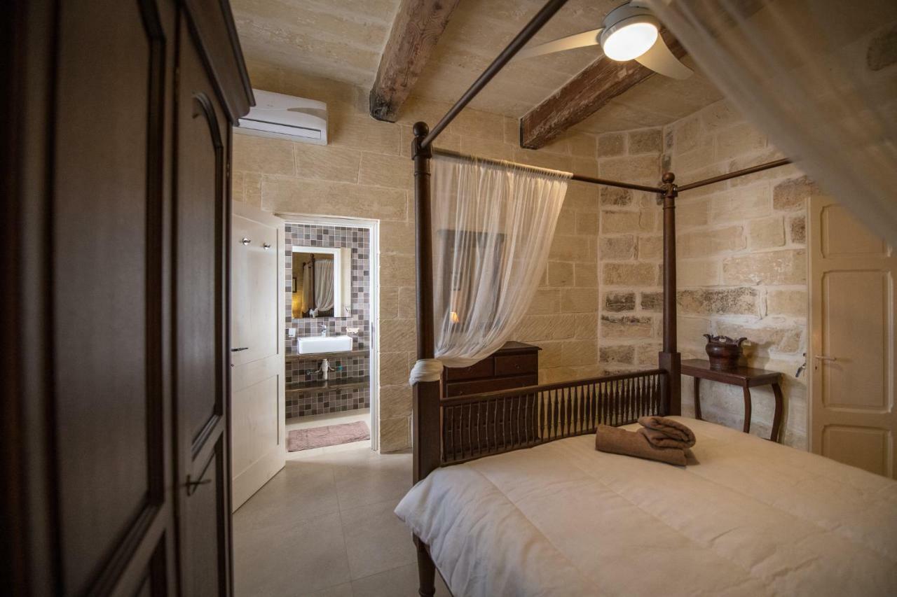 Zeppi'S Luxury Holiday Farmhouse With Private Pool Għarb Exteriör bild