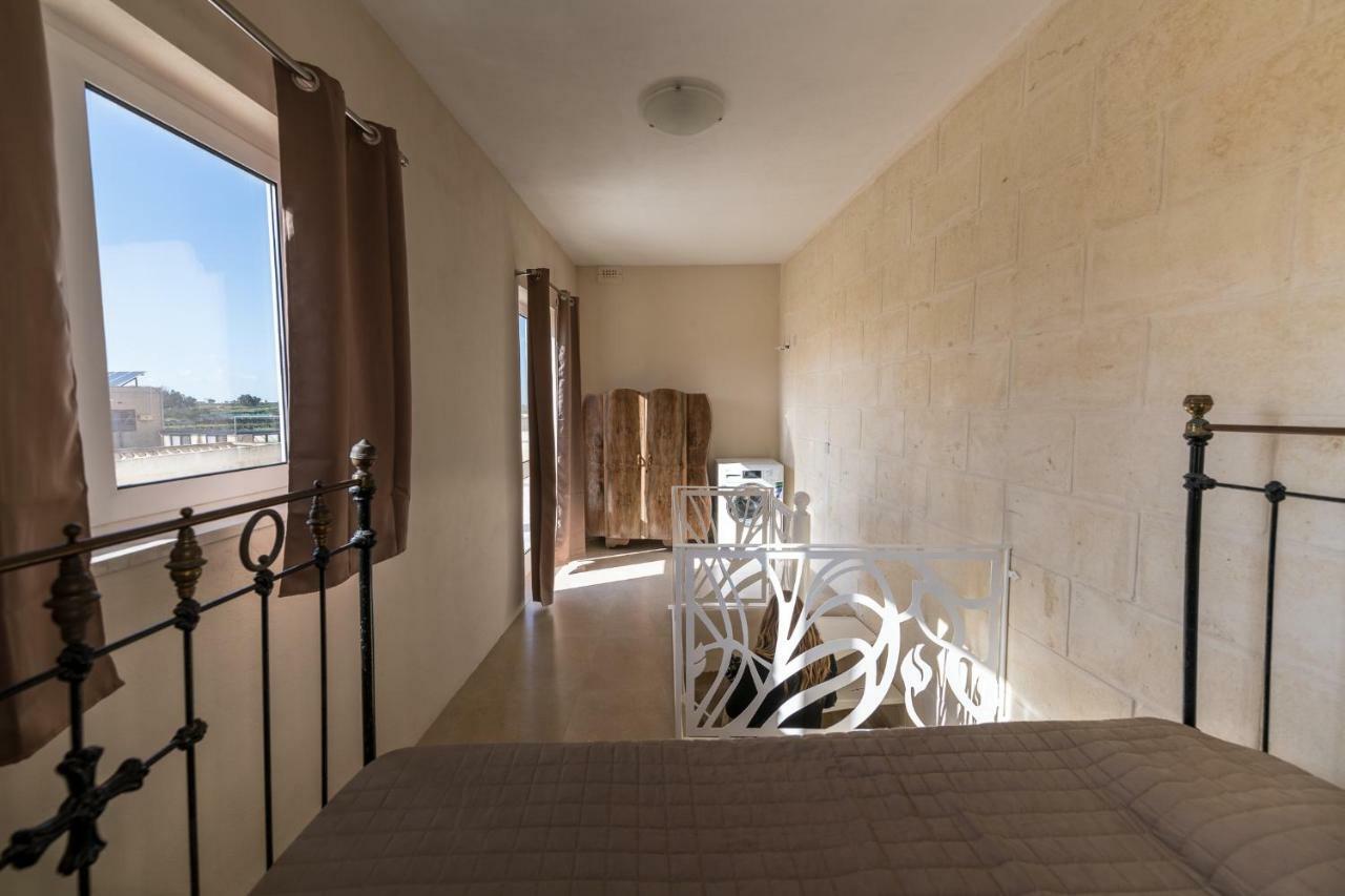 Zeppi'S Luxury Holiday Farmhouse With Private Pool Għarb Exteriör bild